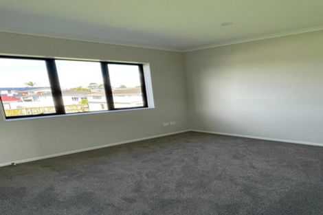 Photo of property in 72a Hokianga Street, Mangere East, Auckland, 2024