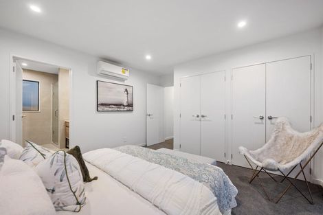 Photo of property in 3c Margaret Place, Milford, Auckland, 0620