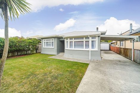 Photo of property in 24 Kauri Street, Roslyn, Palmerston North, 4414