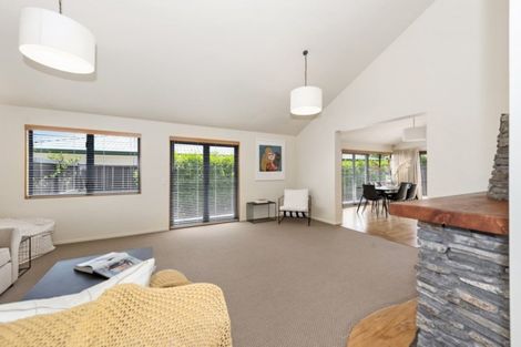 Photo of property in 28 Caversham Drive, Rototuna, Hamilton, 3210