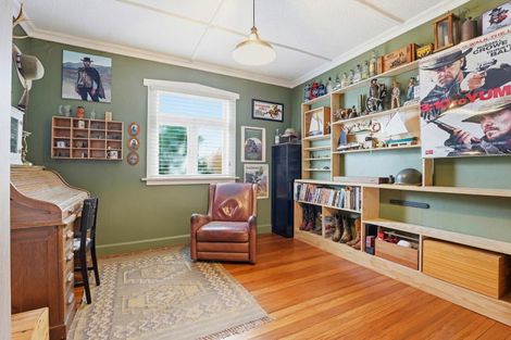 Photo of property in 33 Grey Street, College Estate, Whanganui, 4500