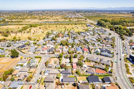 Photo of property in 98a Willryan Avenue, New Brighton, Christchurch, 8083