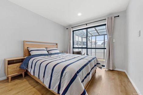 Photo of property in 16 Kearns Drive, Hobsonville, Auckland, 0616