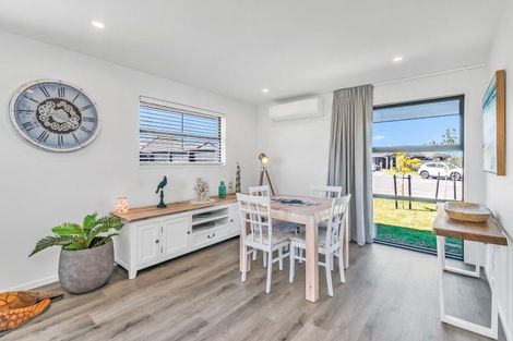 Photo of property in 9 Piwakawaka Place, Leeston, 7632