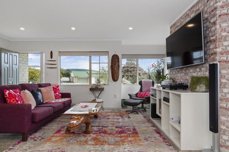 Photo of property in 33j Macloughlin Drive, Te Puke, 3119