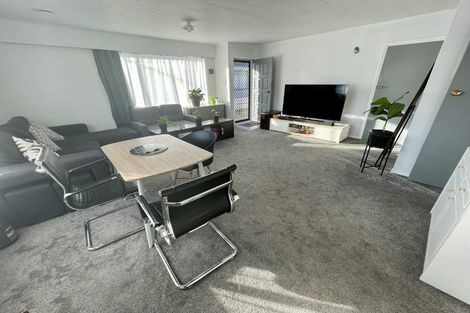 Photo of property in 205 Stokes Valley Road, Stokes Valley, Lower Hutt, 5019