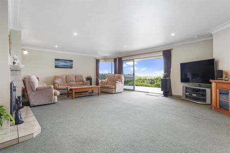 Photo of property in 726 Inland Road, Helensville, 0875