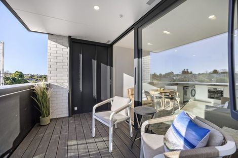 Photo of property in 1 Willoughby Avenue, Howick, Auckland, 2014