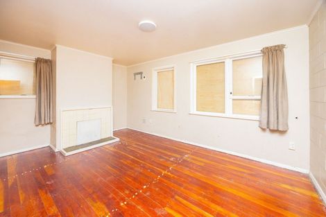 Photo of property in 804-806 Takapu Place, Camberley, Hastings, 4120
