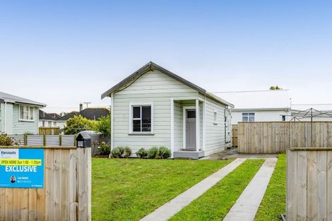 Photo of property in 81 Manawapou Road, Hawera, 4610