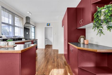 Photo of property in 17 Hua Street, Bell Block, New Plymouth, 4312