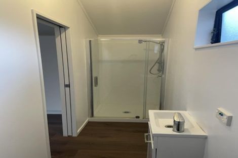 Photo of property in 33 Mahara Avenue, Birkenhead, Auckland, 0626