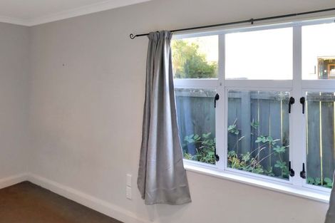 Photo of property in 84 Amohia Street, Paraparaumu, 5032