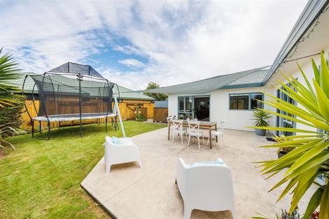 Photo of property in 106 Parnell Heights, Kelvin Grove, Palmerston North, 4414