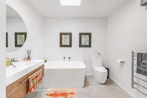 Photo of property in 140 Metehau Street, Marshland, Christchurch, 8083