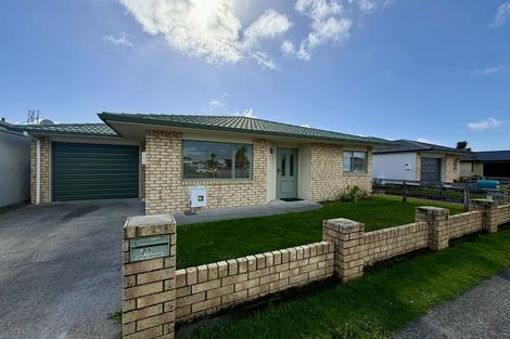 Photo of property in 21 Clemow Road, Fitzroy, New Plymouth, 4312