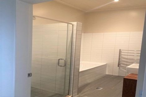 Photo of property in 1/123 The Parade, Island Bay, Wellington, 6023