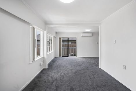 Photo of property in 58c Gloucester Road, Manurewa, Auckland, 2102