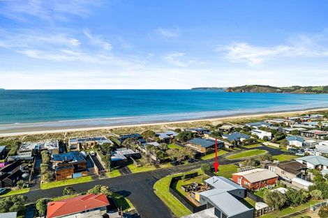 Photo of property in 2 The Southern Isle, Omaha, 0986