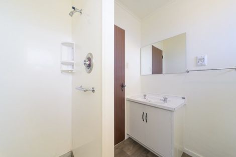 Photo of property in 70a Featherston Street, Takaro, Palmerston North, 4412