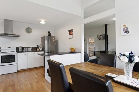 Photo of property in 2a Kaitemako Road, Welcome Bay, Tauranga, 3112