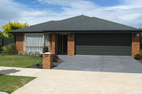 Photo of property in 22 Richard Seddon Drive, Northwood, Christchurch, 8051