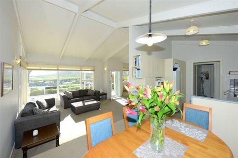 Photo of property in 4 Flinders Road, Heathcote Valley, Christchurch, 8022