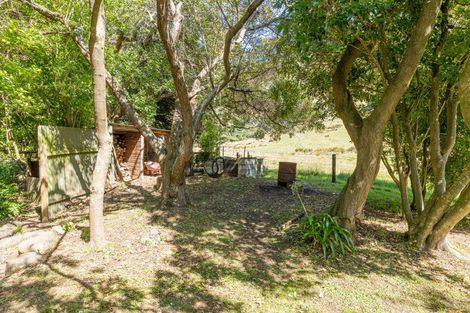 Photo of property in 15 Factory Road, Little Akaloa, 7583