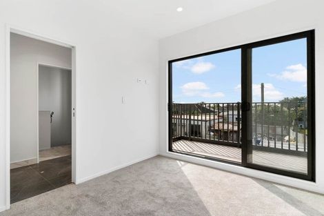Photo of property in 13 Von Sturmer Street, Mangere East, Auckland, 2024