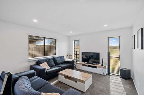 Photo of property in 20 Pallid Green, Rolleston, 7615