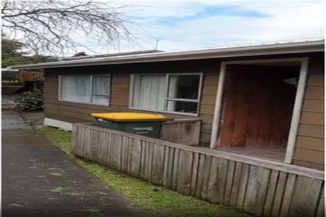 Photo of property in 4 Neptune Avenue, Beach Haven, Auckland, 0626