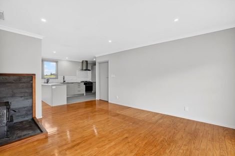 Photo of property in 109 Mountain Road, Maungaturoto, 0587