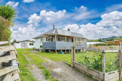 Photo of property in 15 Williams Avenue, Ohura, 3926