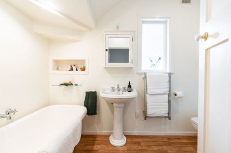 Photo of property in 81 Elizabeth Street, Mount Victoria, Wellington, 6011