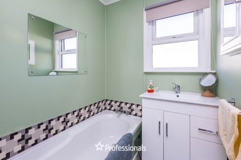 Photo of property in 23 Mary Crescent, Elderslea, Upper Hutt, 5018