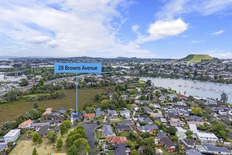 Photo of property in 28 Browns Avenue, Pakuranga, Auckland, 2010