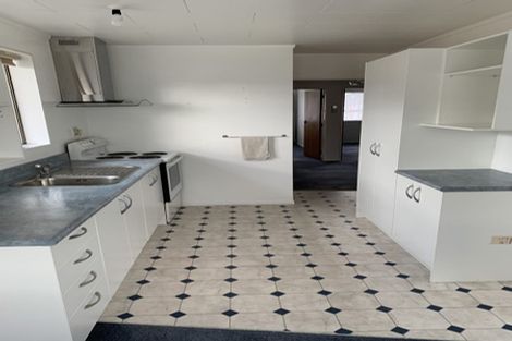Photo of property in 48f1- Kowhai Avenue, Ebdentown, Upper Hutt, 5018