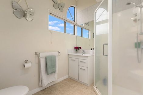 Photo of property in 2 Kildonan Place, Bethlehem, Tauranga, 3110