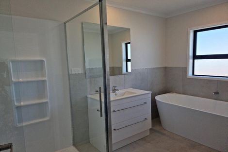 Photo of property in 12 Lily Way, Pyes Pa, Tauranga, 3112