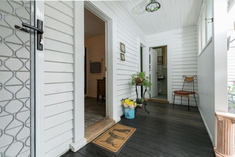 Photo of property in 6 Rose Street, Waipawa, 4210