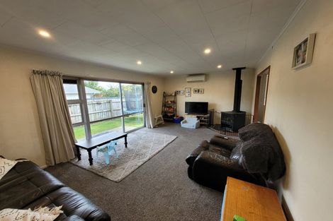 Photo of property in 100 Dunbeath Crescent, Kew, Invercargill, 9812