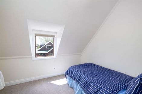 Photo of property in 8a Ringwood Place, Avonhead, Christchurch, 8042