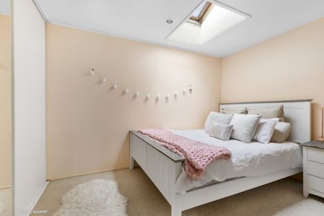 Photo of property in 28/8u Girton Terrace, Mount Cook, Wellington, 6021