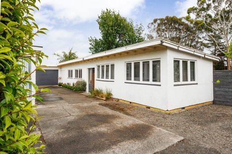 Photo of property in 329 Makirikiri Road, Crofton, Marton, 4787