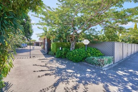 Photo of property in 203 Fitzherbert Avenue, West End, Palmerston North, 4410