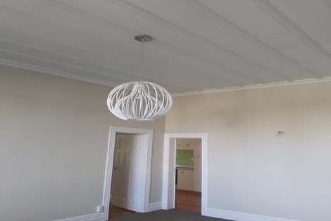 Photo of property in 2 Hinemoa Street, Birkenhead, Auckland, 0626