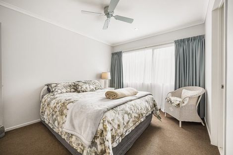Photo of property in 14 Apollo Place, Snells Beach, 0920