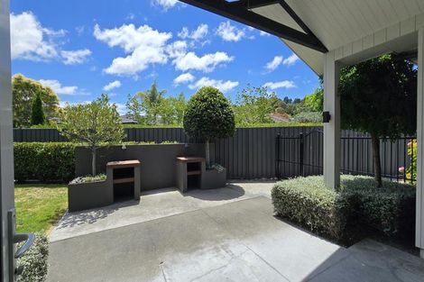 Photo of property in 72 Kent Terrace, Taradale, Napier, 4112