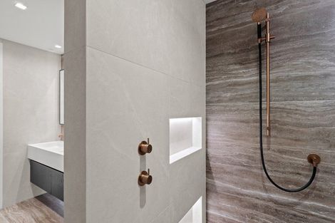 Photo of property in 4 Cardigan Street, Arrowtown, 9302