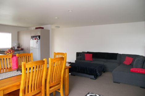 Photo of property in 42 Keri Vista Rise, Papakura, 2110